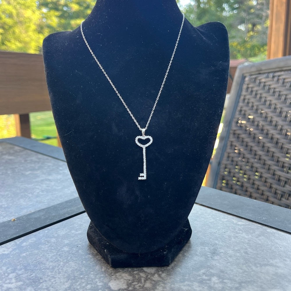 Silver Toned Heart Key Pendant Necklace